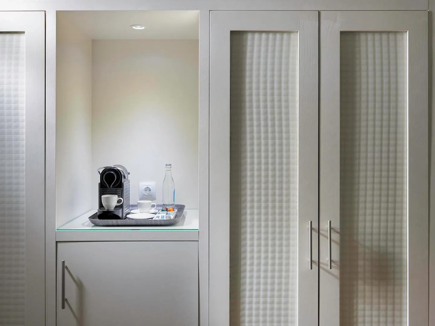 ****  Boutique Hotel H10 White Suites - Adults Only Playa Blanca  Spanien